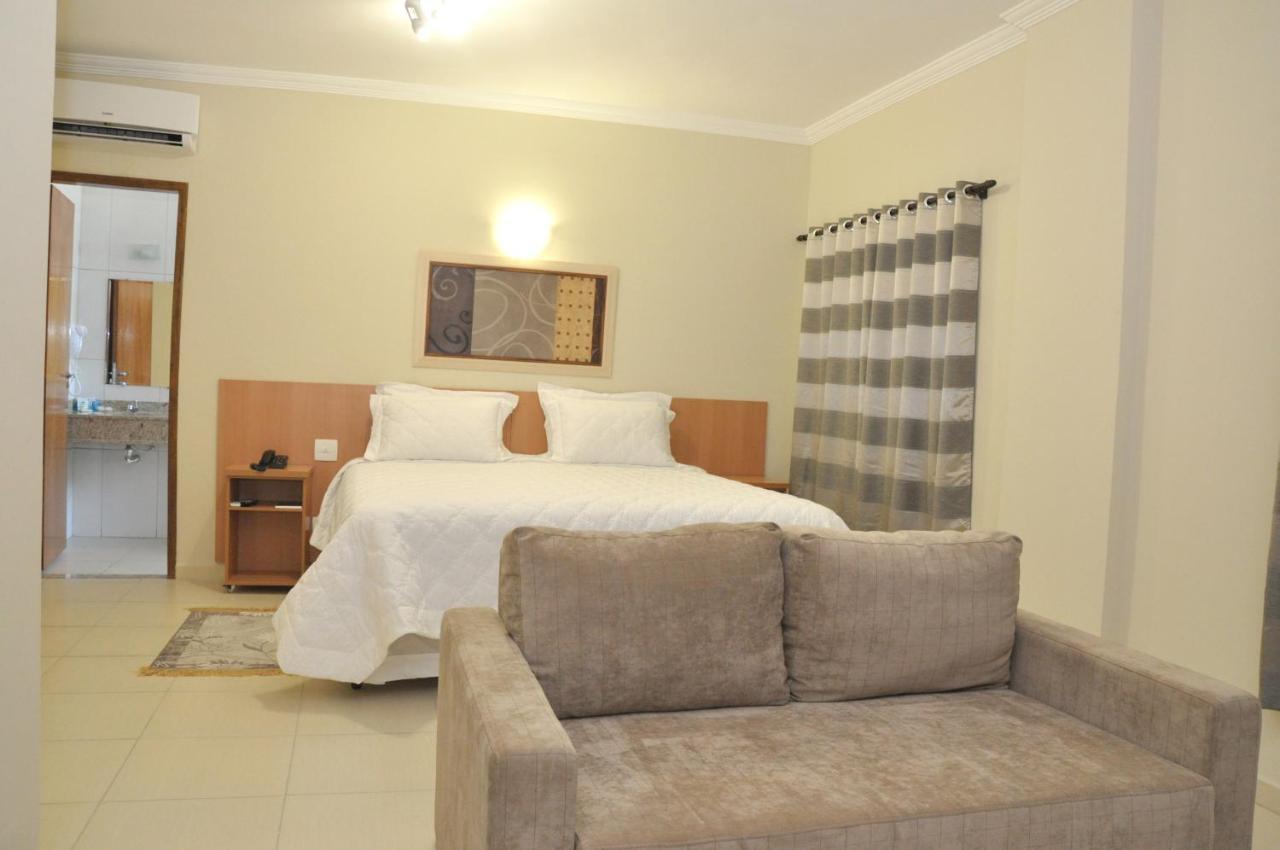 Lotus Hotel - à 4 km do Santuário de Aparecida-SP Guaratinguetá Extérieur photo