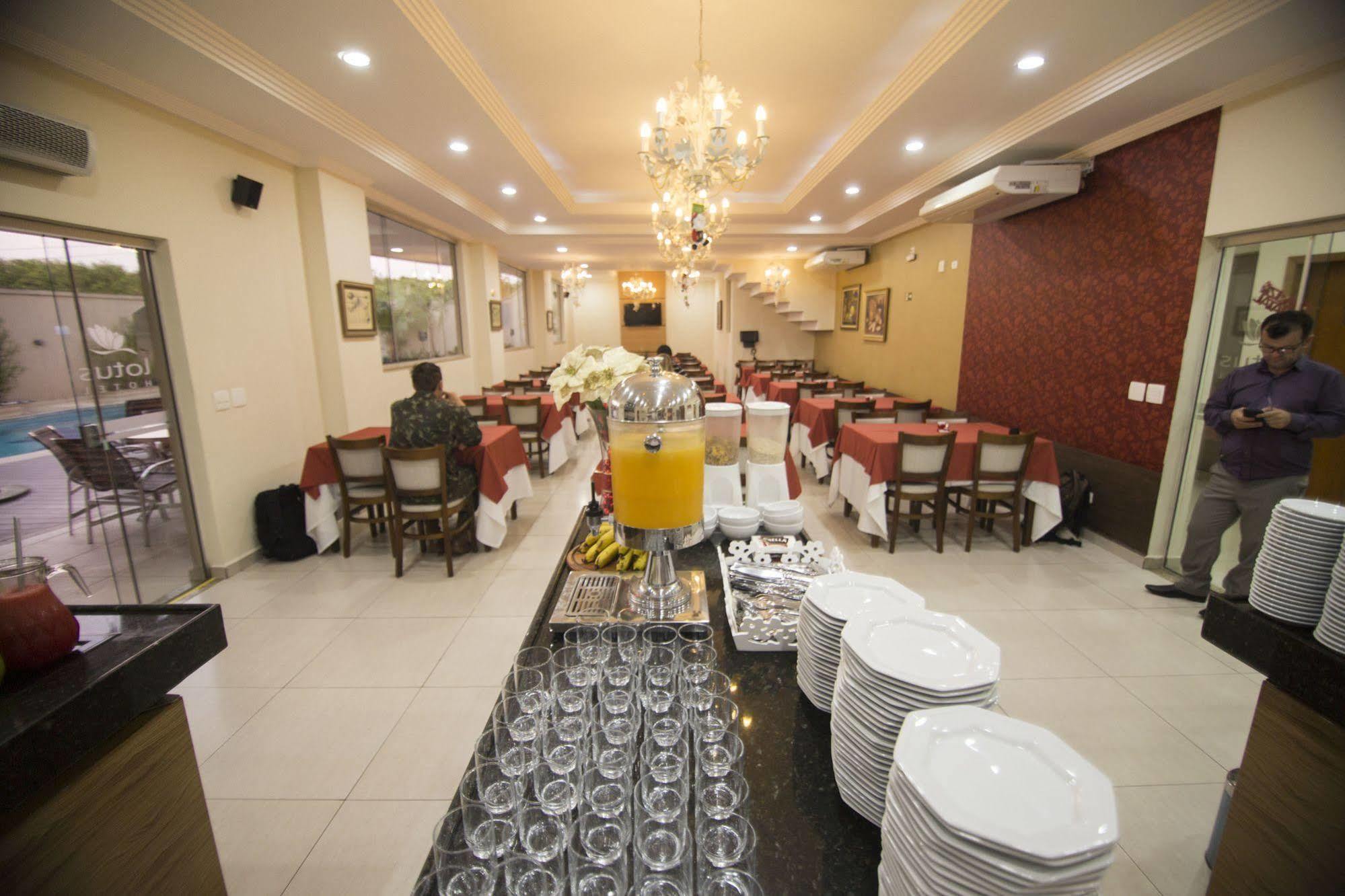 Lotus Hotel - à 4 km do Santuário de Aparecida-SP Guaratinguetá Extérieur photo