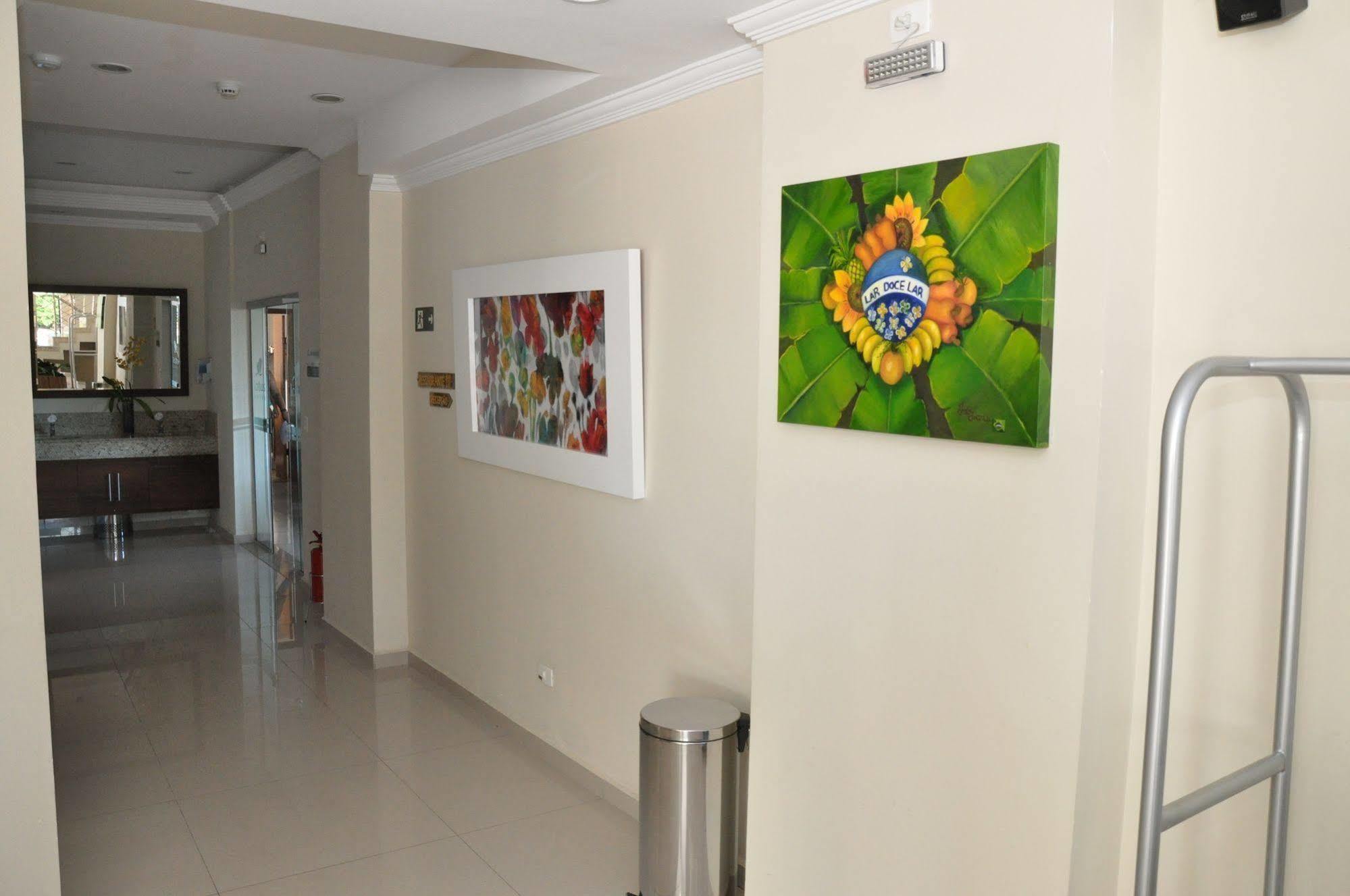 Lotus Hotel - à 4 km do Santuário de Aparecida-SP Guaratinguetá Extérieur photo